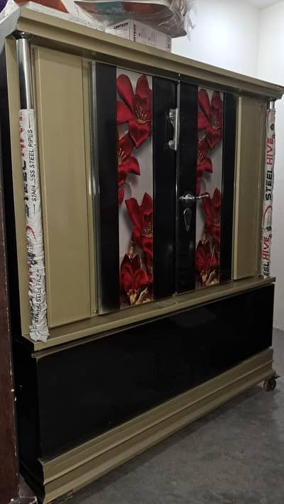 full size petti/paitaa/almari