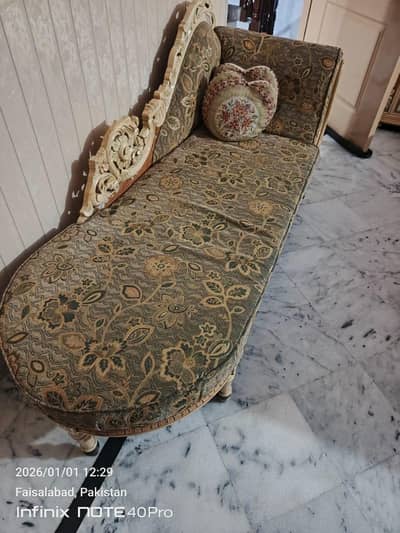 urgent sale,sofa set sale,it's a very condition