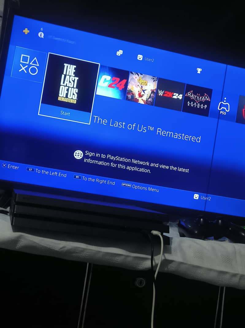 PS4 pro with two controllers 0