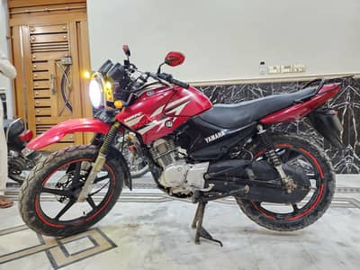 Yamaha YBR G 2017 Model