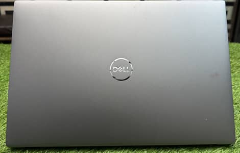  Dell Precision 5570 ci7H 16GB DDR5 512GB 4GB Graphics