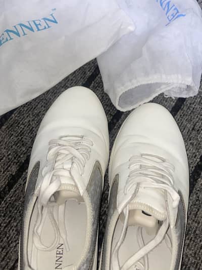 Jennen elevated shoes 2.5inch height boost slightly used