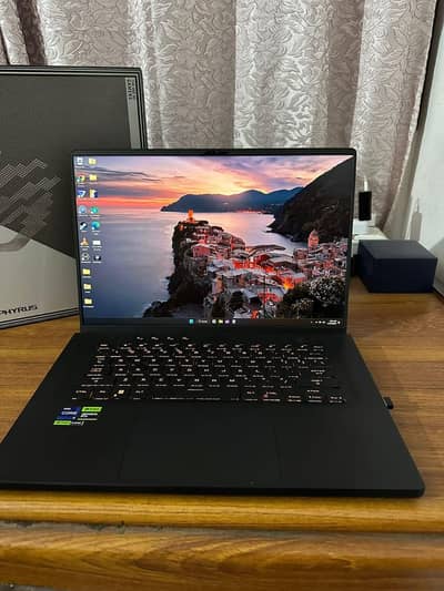 ASUS ROG Zephyrus M16 Model: GU604VI