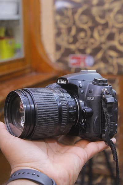 Nikon D7000 + 18/105mm Lens