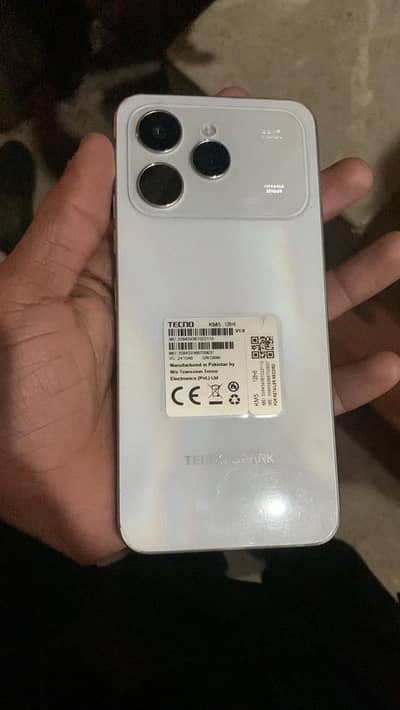 Tecno Spark 40  6/126