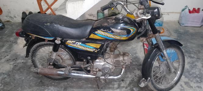 2024 modal good condition 1st owner koi kaam nhi h