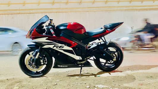 Original Yamaha YZF R6 / 2014 (Urgent)