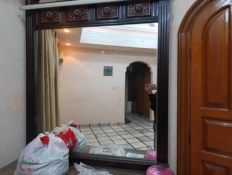 bed set with dressing table 4