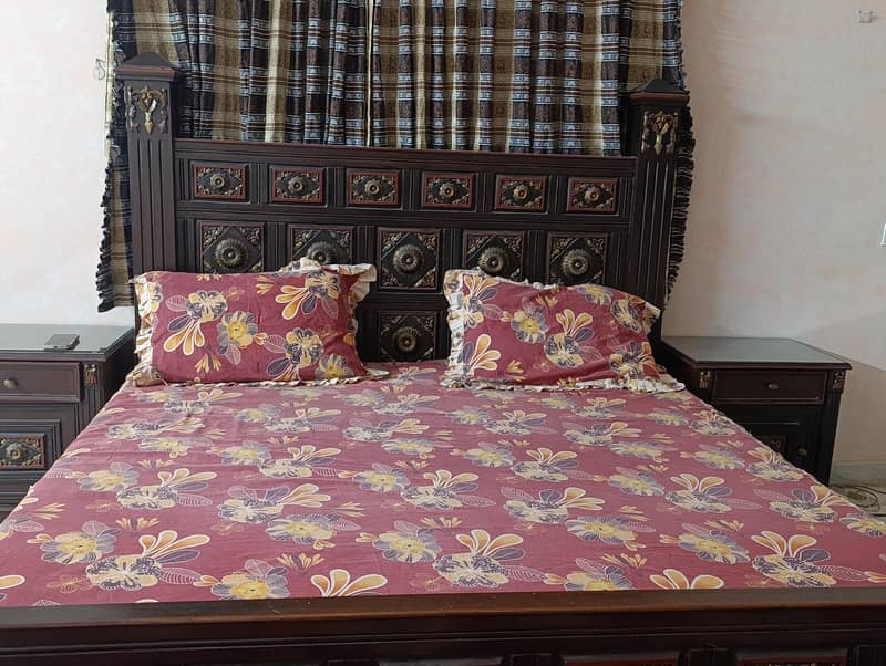 bed set with dressing table 6