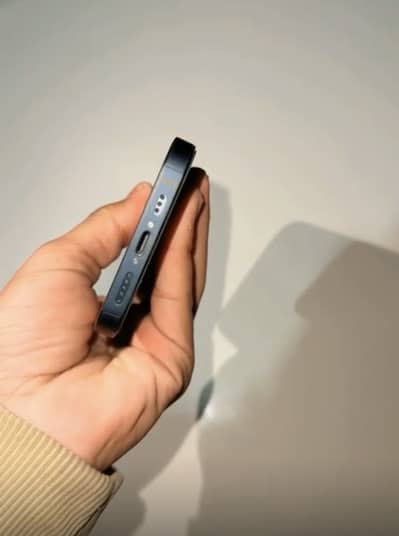 Iphone 13 urgent sale 10/10