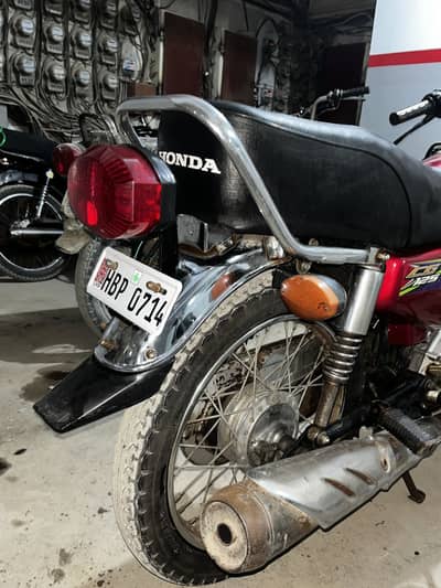 Honda CG 125 1st Owner engine sealed hyderabad registered