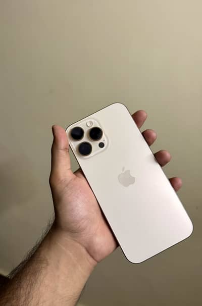 Iphone 16 pro max factory unlock Non PTA with box