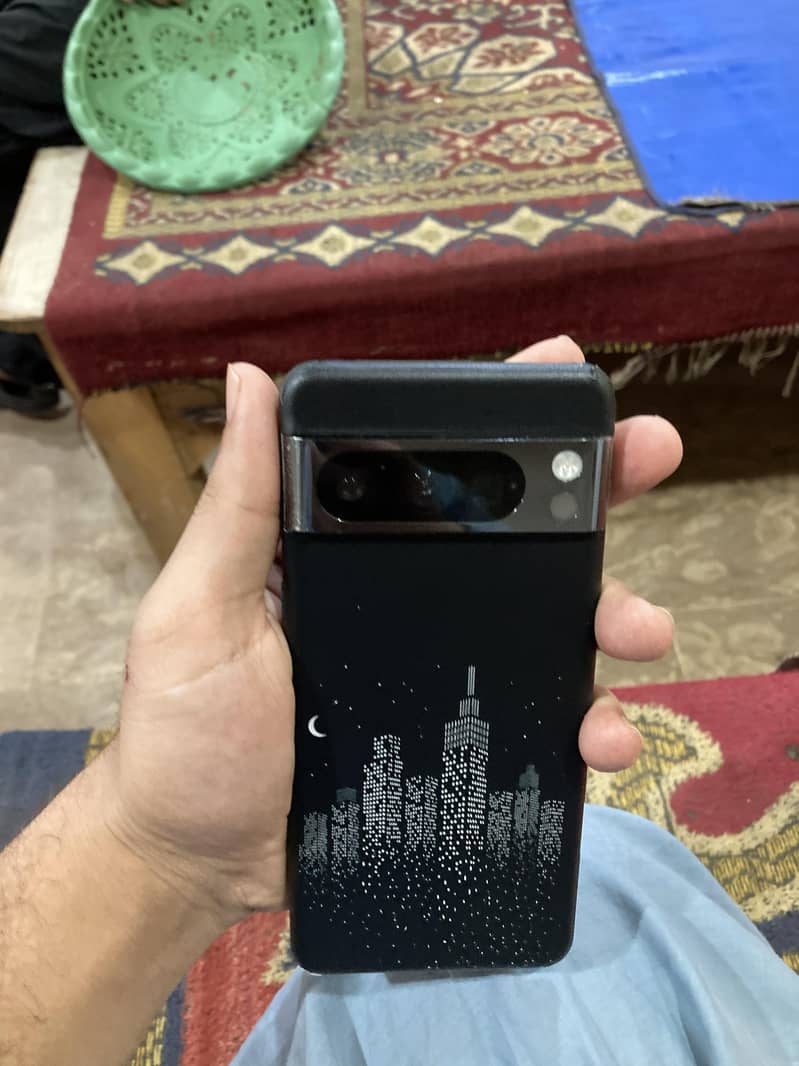 Google pixel 8 pro 2