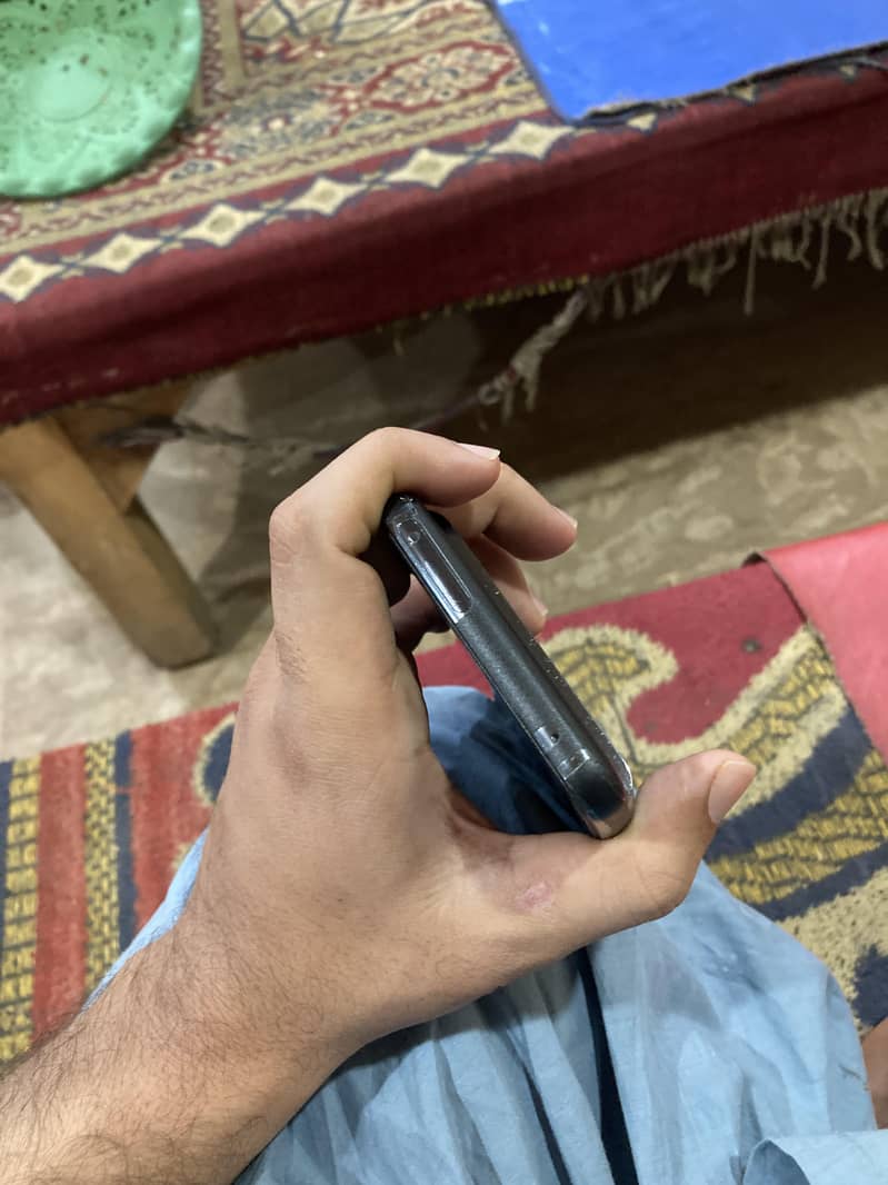 Google pixel 8 pro 3