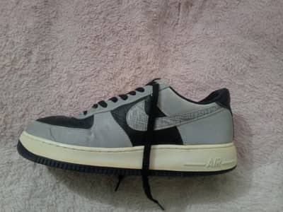 nike air force 1 black tick and gray colour shading