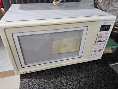 Selling large capacity microwave ( oven )