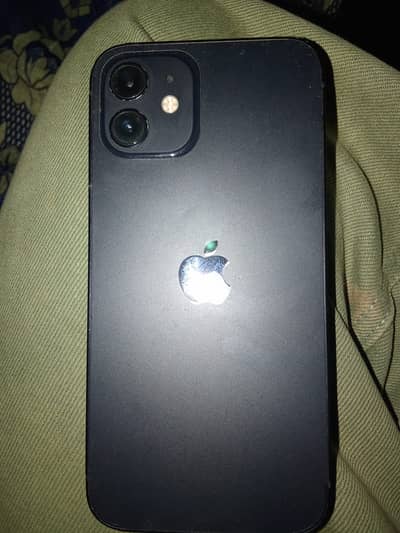 Apple iPhone 12