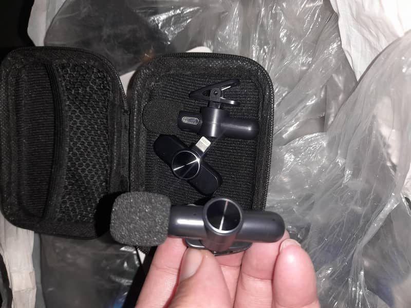 wireless microphone 4