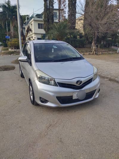 Toyota vitz 2011 Model imp 2014 1300cc