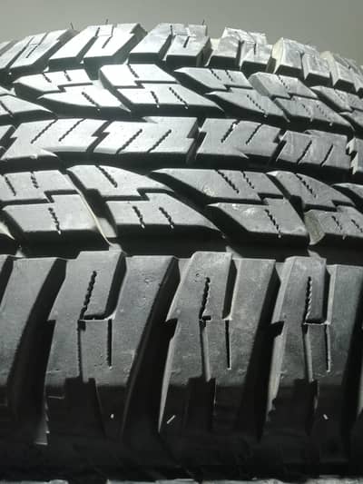 Yokohama tyres 265-60-18