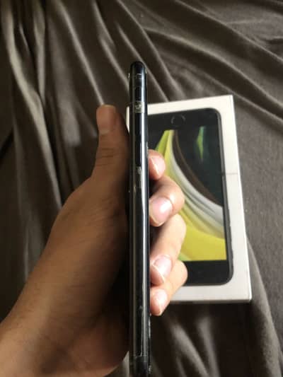 Iphone se2