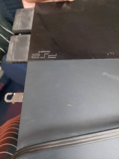 Play station 2 console r one remote r USB games ka sth