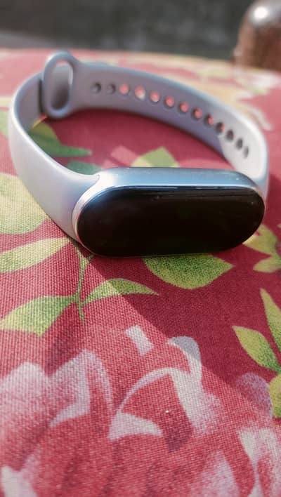 Mi band 9 , with box and charger with extra two strap