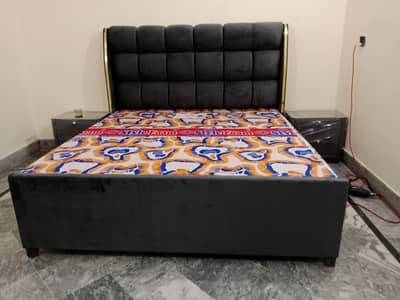 Bed /Poshish Bed /Double Bed/king Size Bed/Bed Dressing Side Table
