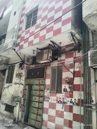 Triple Storey Commercial Building In Mozang