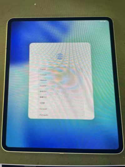 2 ipad m4 A2925 and m2 A2437 sold for parts only