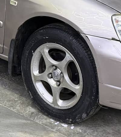 Honda civic 2001 2002 2003 original rims and tires