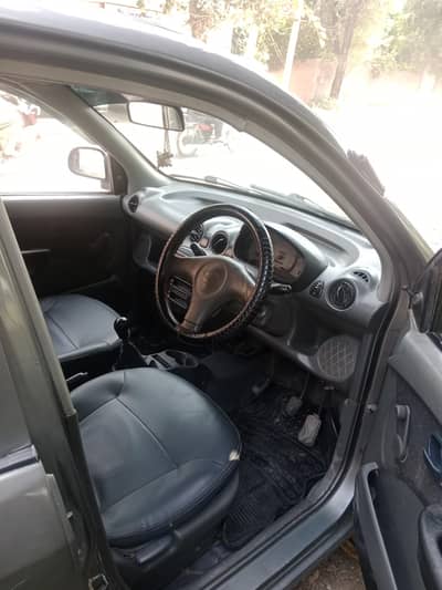 urgent sale inside genuine out chat genuine family car used