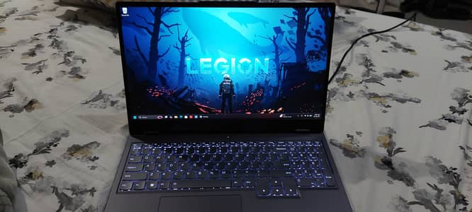 Gaming Laptop - Lenovo Legion 5 with NVIDIA GeForce 4060
