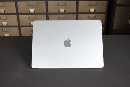 MacBook Air M4