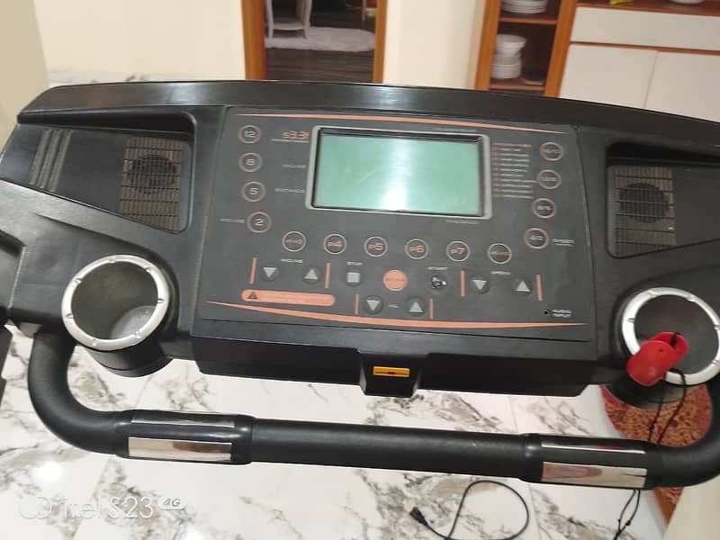 Treadmill/ running 0