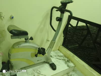 Excercise Bike/magnetic exercise Bike