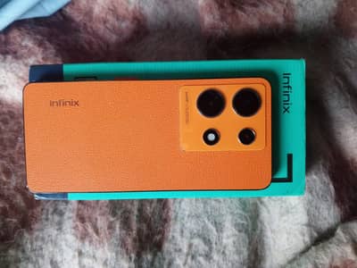 infinx note 30.8+8/256