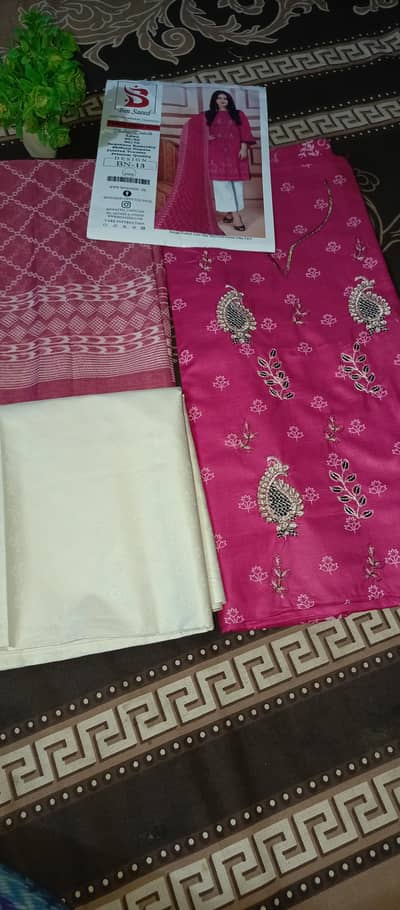 mix BRANDS embroidered lawn suits