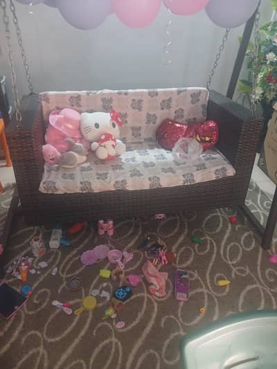 jhoola for sale like new