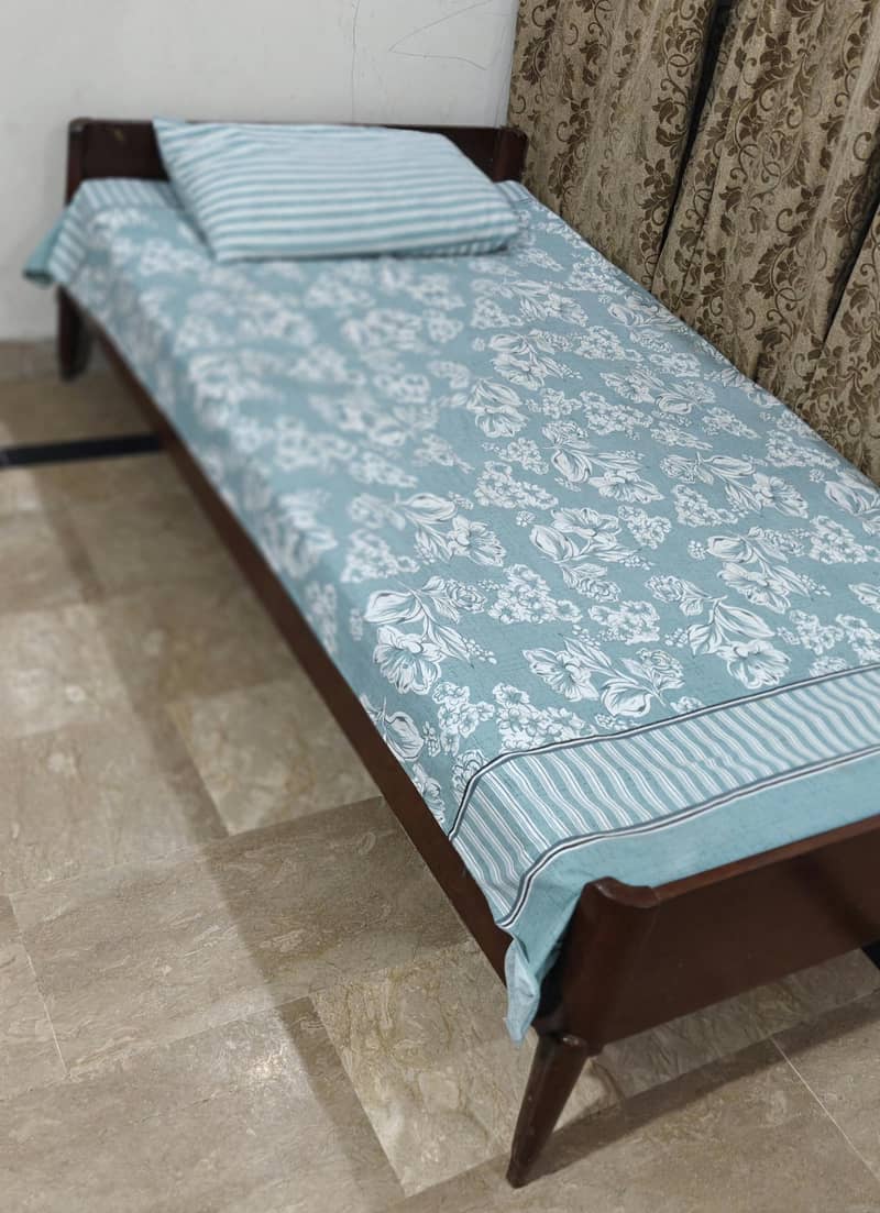 single bed 1