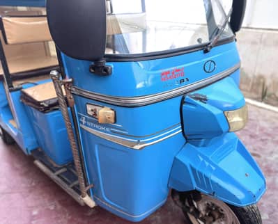 Sazgar 2020 Qingqi 9 seater Rickshaw 4 stroke