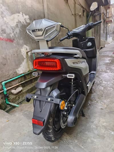 Metro-Yadea T9 Pro Lush Condition 10/10