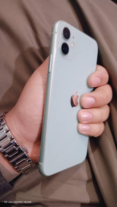 10/10 Condition  full ok mobile ha battery health 99