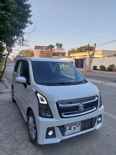Suzuki WagonR Stingray HYBRID - 1st Owner-  Almost Original