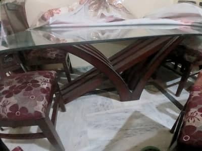 solid wood six seater dianing table