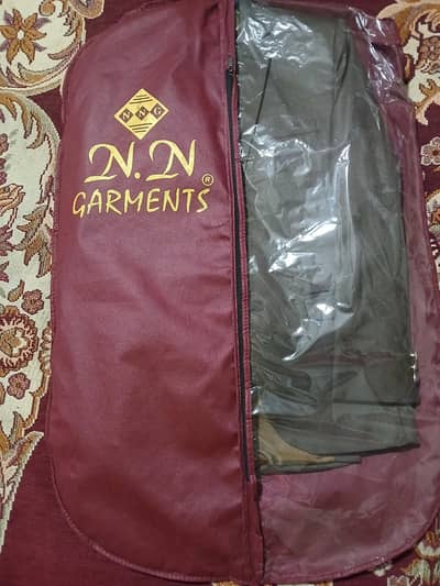 Three-piece Sale Out