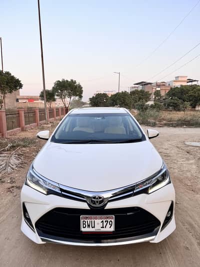 Toyota Corolla Altis Grande 1.8 X