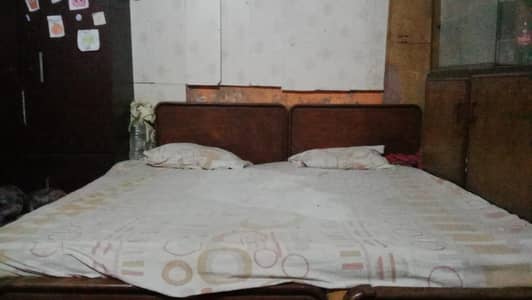 2 single bed with mattress