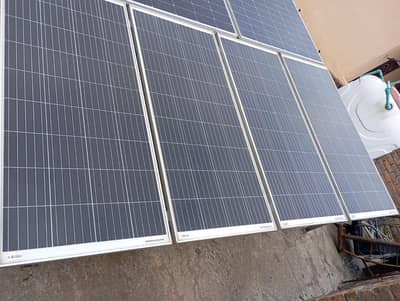 solar panels 200 watt total 4 panels