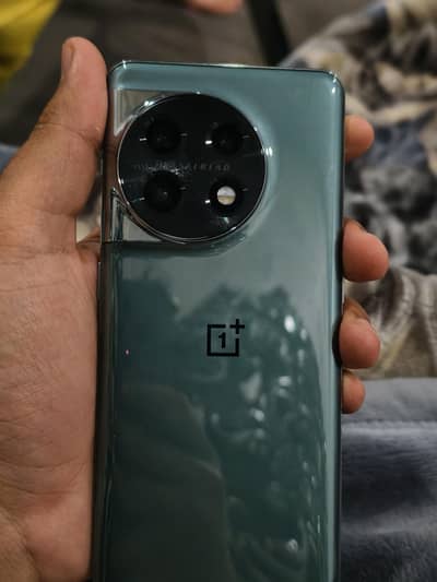 OnePlus 11 5G 16/512GB PTA Approved.